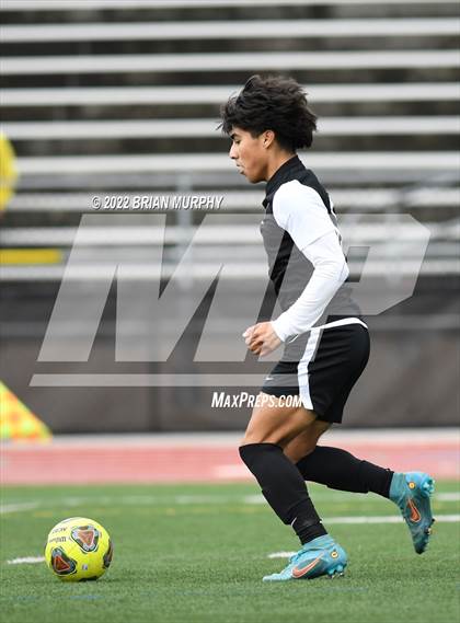 Thumbnail 3 in Central Catholic vs. Jesuit (OSAA 6A Quarterfinal) photogallery.