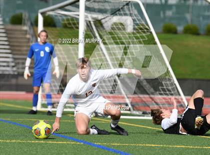 Thumbnail 3 in Central Catholic vs. Jesuit (OSAA 6A Quarterfinal) photogallery.