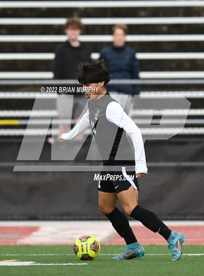 Thumbnail 2 in Central Catholic vs. Jesuit (OSAA 6A Quarterfinal) photogallery.