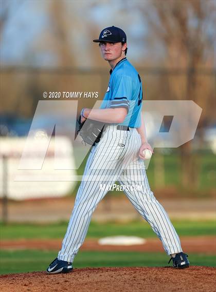 Thumbnail 3 in Captain Shreve @ Loyola College Prep photogallery.
