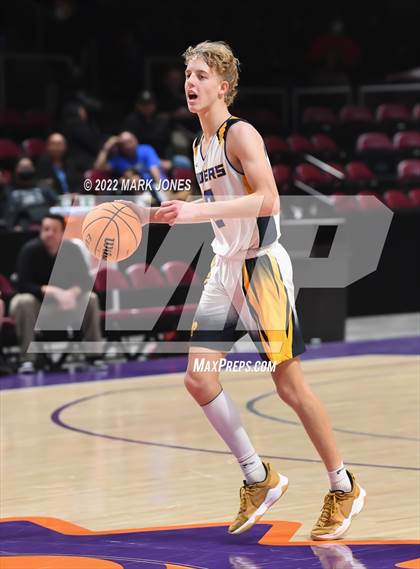 Thumbnail 2 in Trivium Prep vs. Pima (AIA 2A Quarterfinal) photogallery.