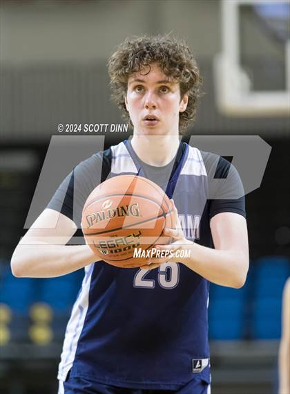 Thumbnail 3 in Mills vs Branham (Santa Cruz Warriors NorCal Invitational) photogallery.