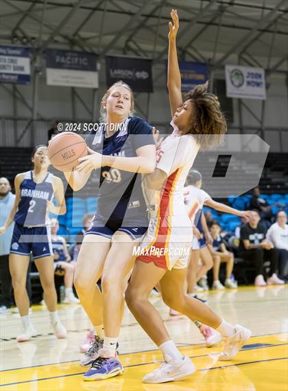 Thumbnail 1 in Mills vs Branham (Santa Cruz Warriors NorCal Invitational) photogallery.