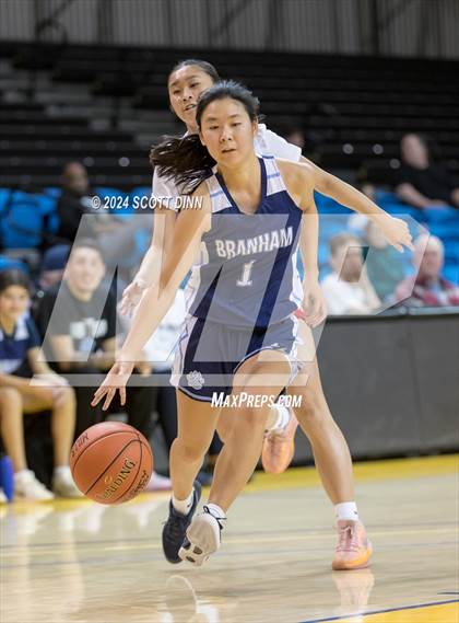 Thumbnail 3 in Mills vs Branham (Santa Cruz Warriors NorCal Invitational) photogallery.