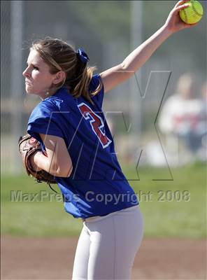 Thumbnail 1 in Berean Christian @ Justin-Siena photogallery.