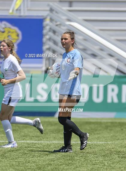 Thumbnail 2 in Fort Zumwalt South v Smithville (MSHSAA Class 3 State Championship) photogallery.