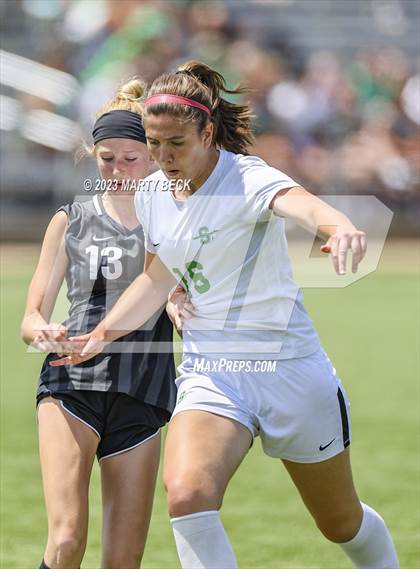 Thumbnail 1 in Fort Zumwalt South v Smithville (MSHSAA Class 3 State Championship) photogallery.