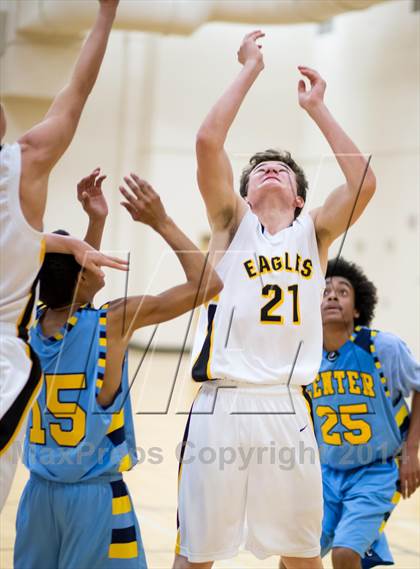 Thumbnail 3 in Del Oro vs Center @ Whitney Classic photogallery.
