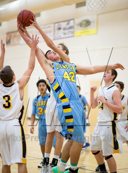 Thumbnail 3 in Del Oro vs Center @ Whitney Classic photogallery.