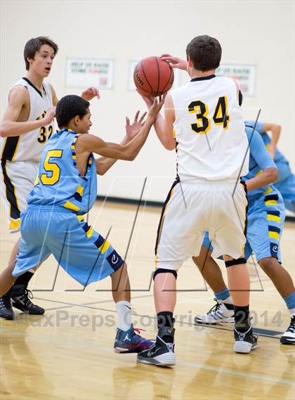 Thumbnail 2 in Del Oro vs Center @ Whitney Classic photogallery.