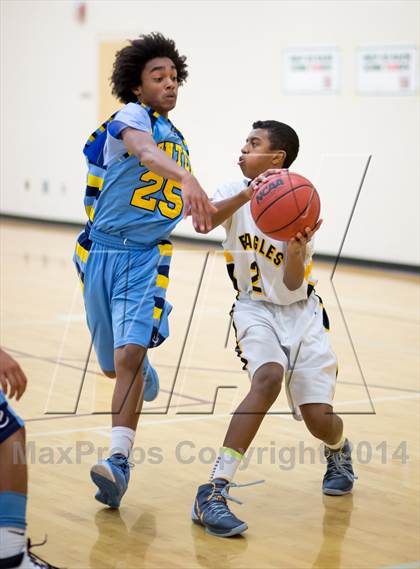 Thumbnail 3 in Del Oro vs Center @ Whitney Classic photogallery.