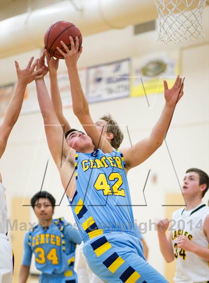 Thumbnail 2 in Del Oro vs Center @ Whitney Classic photogallery.