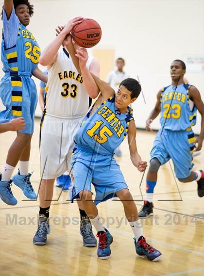 Thumbnail 3 in Del Oro vs Center @ Whitney Classic photogallery.