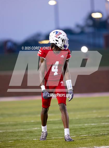 Thumbnail 2 in Warner Robins vs Veterans  photogallery.