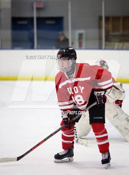 Thumbnail 3 in Troy @ Lake Orion photogallery.