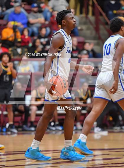 Thumbnail 1 in Hooks vs. Timpson (Holiday Hoops Tournament) photogallery.