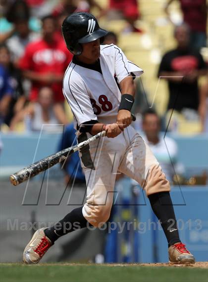 Thumbnail 1 in Van Nuys vs. Chavez (CIF LACS D2 Final) photogallery.