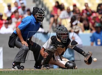 Thumbnail 1 in Van Nuys vs. Chavez (CIF LACS D2 Final) photogallery.