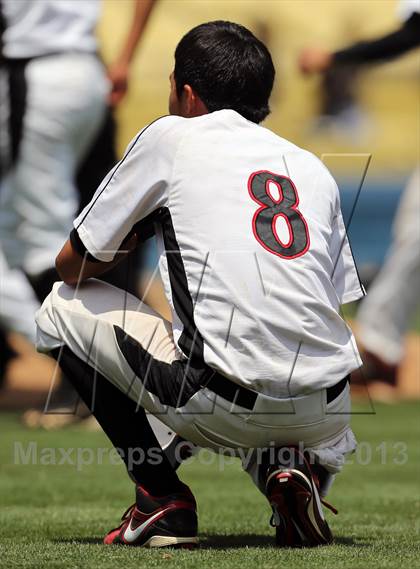 Thumbnail 2 in Van Nuys vs. Chavez (CIF LACS D2 Final) photogallery.
