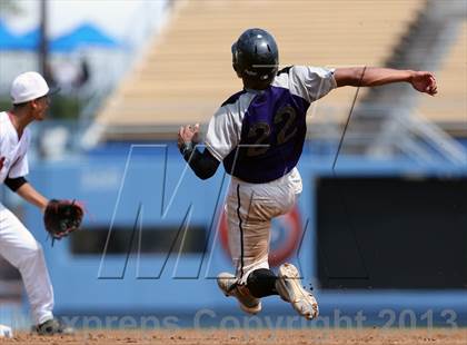 Thumbnail 1 in Van Nuys vs. Chavez (CIF LACS D2 Final) photogallery.