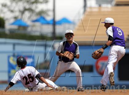 Thumbnail 1 in Van Nuys vs. Chavez (CIF LACS D2 Final) photogallery.