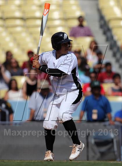 Thumbnail 1 in Van Nuys vs. Chavez (CIF LACS D2 Final) photogallery.