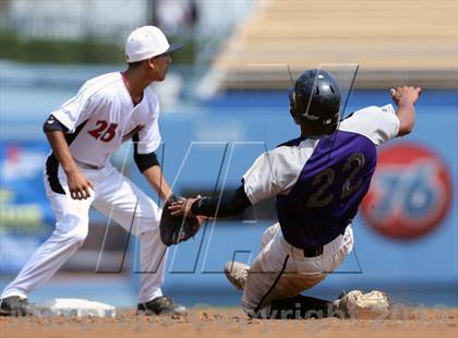 Thumbnail 3 in Van Nuys vs. Chavez (CIF LACS D2 Final) photogallery.