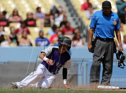 Thumbnail 3 in Van Nuys vs. Chavez (CIF LACS D2 Final) photogallery.