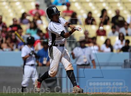 Thumbnail 2 in Van Nuys vs. Chavez (CIF LACS D2 Final) photogallery.