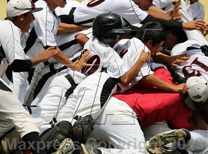 Thumbnail 1 in Van Nuys vs. Chavez (CIF LACS D2 Final) photogallery.