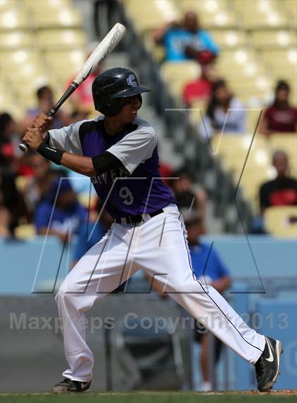 Thumbnail 2 in Van Nuys vs. Chavez (CIF LACS D2 Final) photogallery.