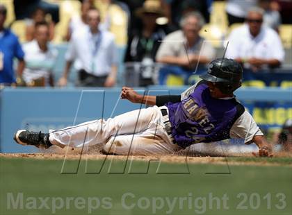Thumbnail 3 in Van Nuys vs. Chavez (CIF LACS D2 Final) photogallery.
