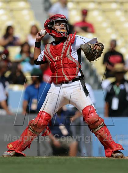 Thumbnail 3 in Van Nuys vs. Chavez (CIF LACS D2 Final) photogallery.