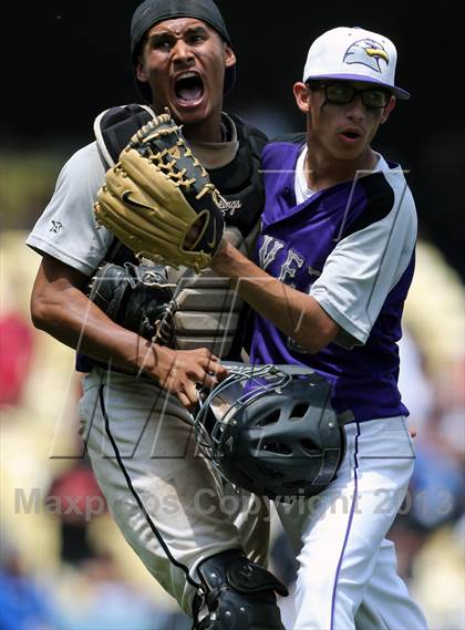 Thumbnail 2 in Van Nuys vs. Chavez (CIF LACS D2 Final) photogallery.