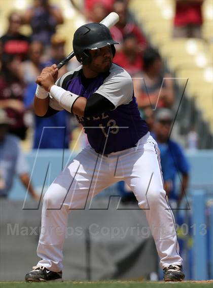 Thumbnail 2 in Van Nuys vs. Chavez (CIF LACS D2 Final) photogallery.