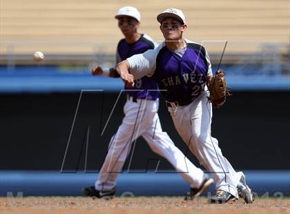 Thumbnail 2 in Van Nuys vs. Chavez (CIF LACS D2 Final) photogallery.