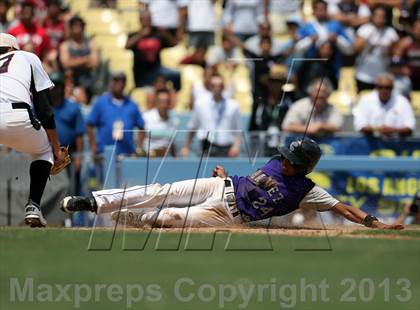 Thumbnail 1 in Van Nuys vs. Chavez (CIF LACS D2 Final) photogallery.