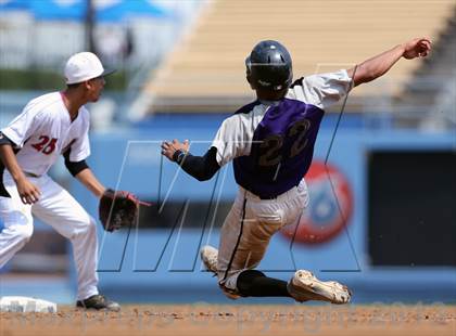 Thumbnail 2 in Van Nuys vs. Chavez (CIF LACS D2 Final) photogallery.