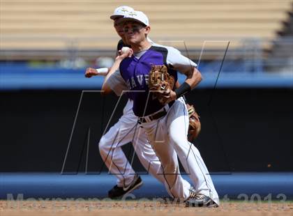 Thumbnail 1 in Van Nuys vs. Chavez (CIF LACS D2 Final) photogallery.