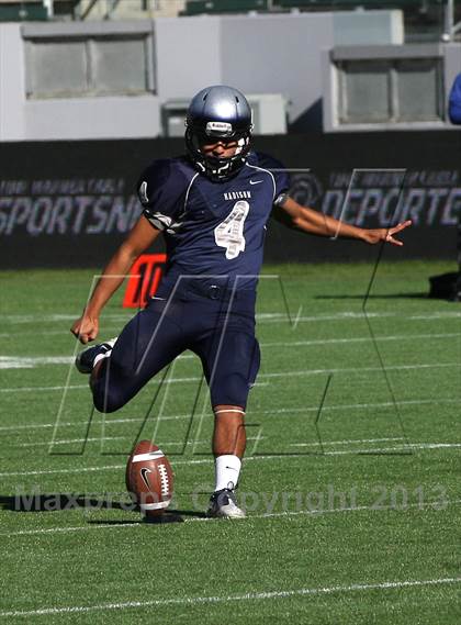 Thumbnail 3 in Marin Catholic vs. Madison (CIF State D3 Final) photogallery.