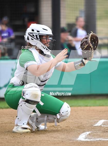 Thumbnail 2 in Channelview vs Brenham (Brenham Tournament) photogallery.
