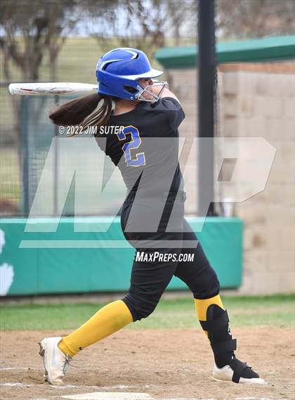 Thumbnail 1 in Channelview vs Brenham (Brenham Tournament) photogallery.