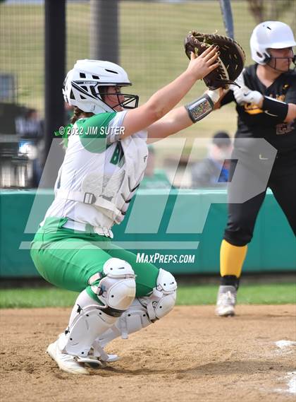 Thumbnail 1 in Channelview vs Brenham (Brenham Tournament) photogallery.