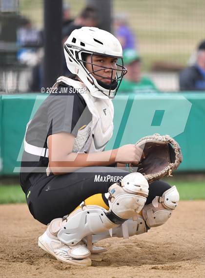 Thumbnail 1 in Channelview vs Brenham (Brenham Tournament) photogallery.