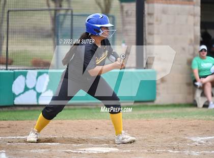 Thumbnail 2 in Channelview vs Brenham (Brenham Tournament) photogallery.