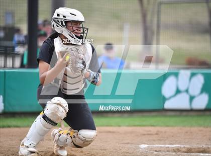 Thumbnail 2 in Channelview vs Brenham (Brenham Tournament) photogallery.