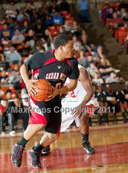 Thumbnail 1 in Bowie vs. Cedar Hill (5A Regional Semifinal Playoff) photogallery.