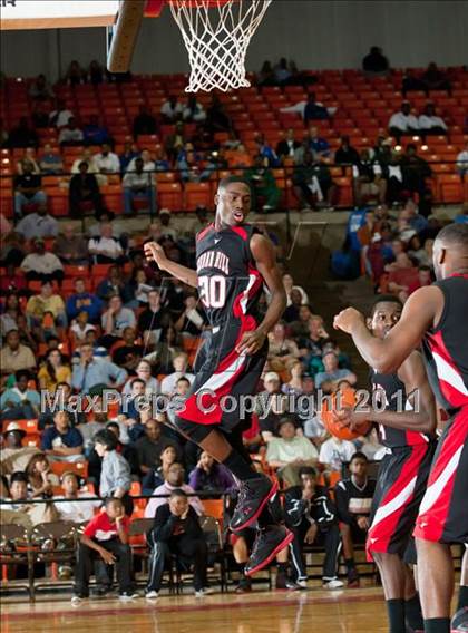 Thumbnail 2 in Bowie vs. Cedar Hill (5A Regional Semifinal Playoff) photogallery.