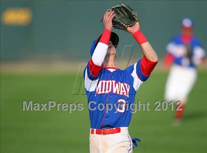 Thumbnail 3 in Round Rock vs. Waco Midway (Rock Hardball Classic)  photogallery.