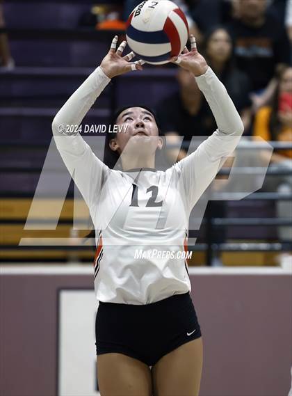 Thumbnail 1 in Corona del Sol @ Hamilton photogallery.